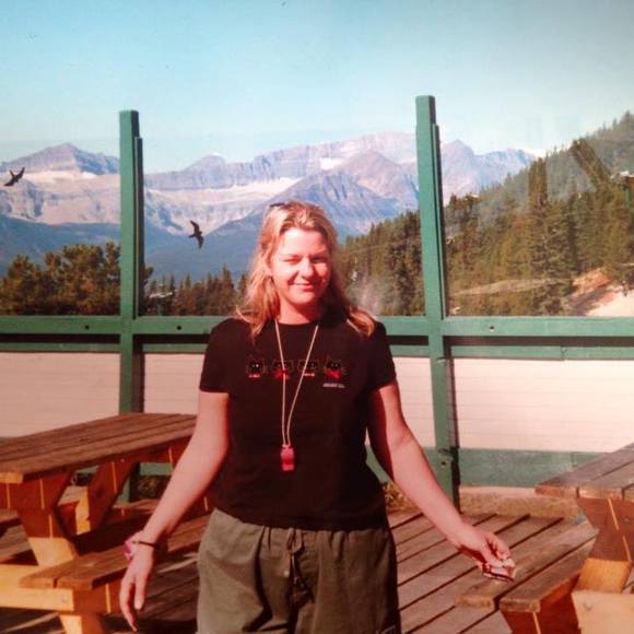 Meet your Posher, Georgina - Picture 1 of 1